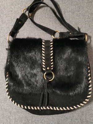 Fur bag black like new, winter style