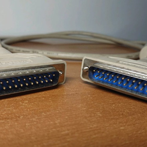 25pin Male Cable 1.2 meters like new