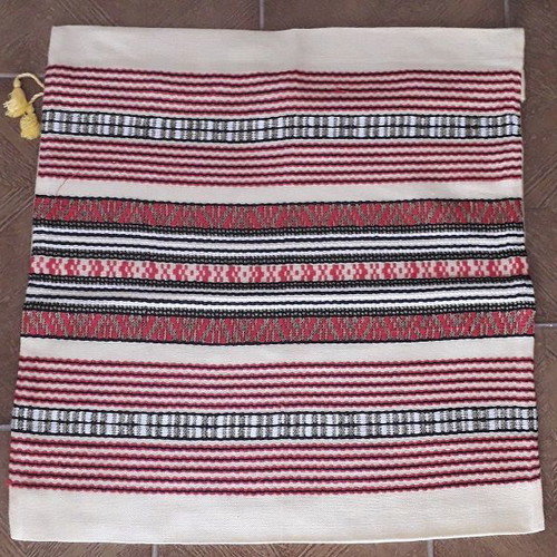 Figured pillowcase new, 43 x 45 cm