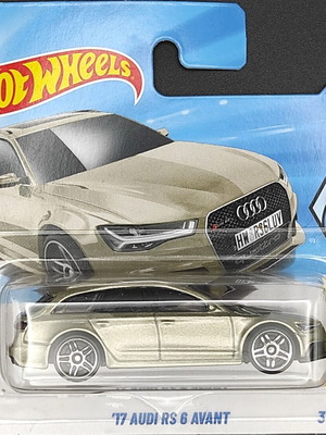 Hot Wheels Audi RS6 new