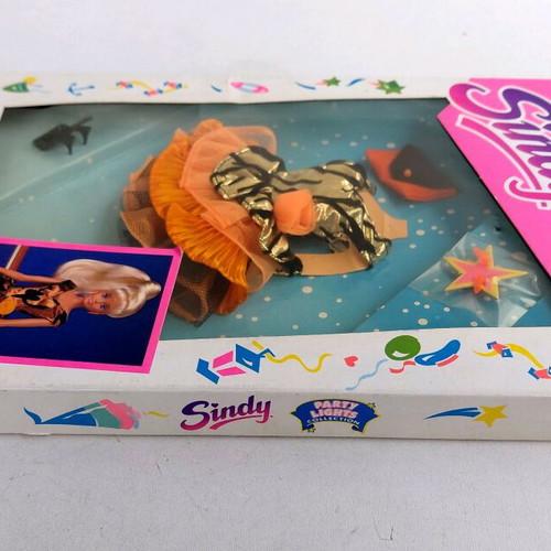 Sindy Party Lights Collection 1991 Hasbro new outfit