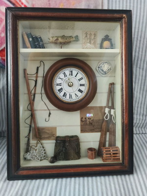 Wall clock used with decorative elements