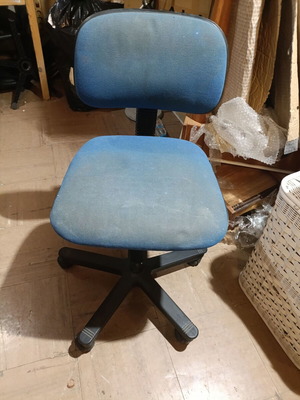 Καρέκλα γραφείου μεταχειρισμένη