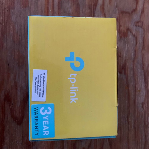 TP Link L-SF 1008D hub 8 port 10/100 Mbps new