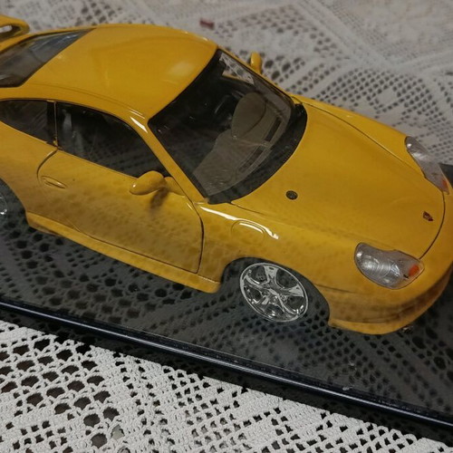Porsche 1/18 and 1/24 scale Bburago GT cup custom & GT2RS like new with display case