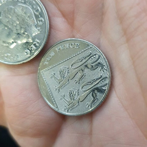 Collectible 10 Pence Coin 2011 United Kingdom like new