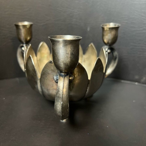 Leonard silver plate lotus flower 3-legged candlestick holder used