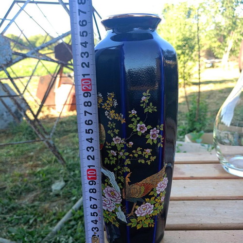 Asahi Japanese vase blue with peacock and flowers like new