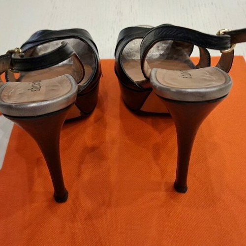 Shoe Bizz Italian high heels size 36 used, black