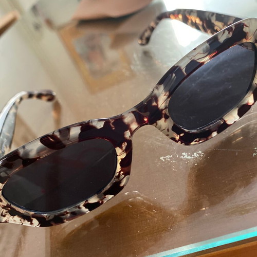 Seeing sunglasses like new, multicolor