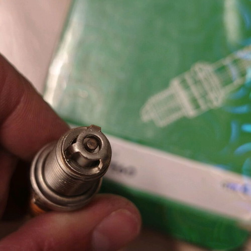 Lucas spark plugs set of four new with triple round tip