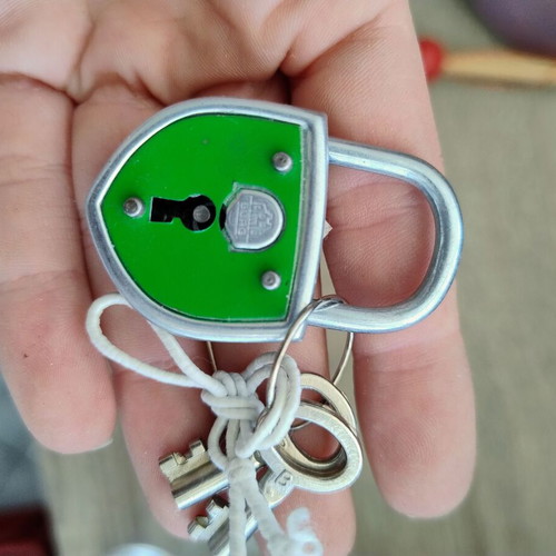 Vintage Burg padlock like new, green with silver details
