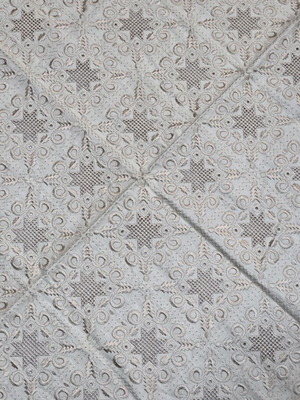Cutwork set of 4 pieces new