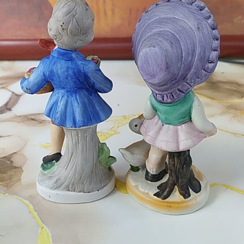 Ceramic figures two small children new