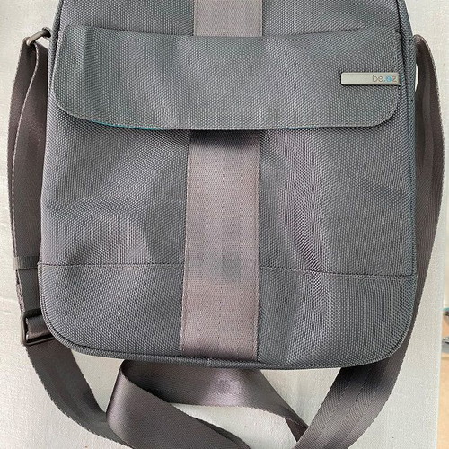 Tablet and small laptop bag like new, gray turquoise