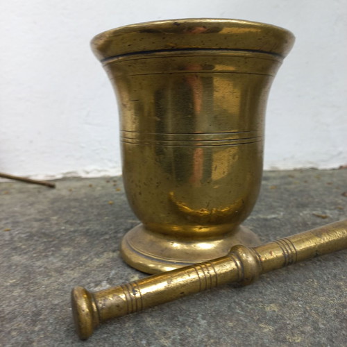 Bronze mortar and pestle set used, vintage