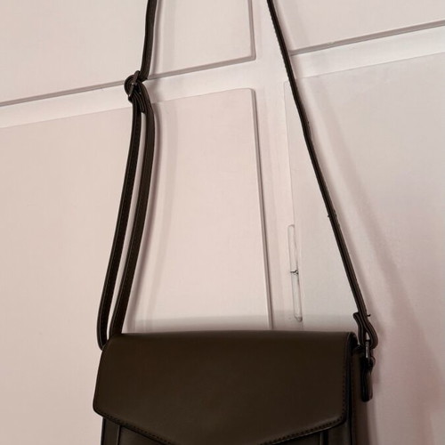 Small khaki crossbody bag like new with dark gray details