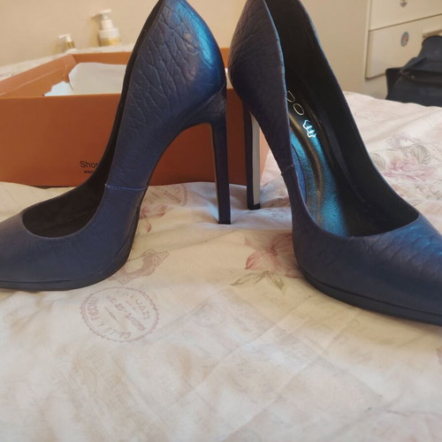 Aldo blue high heels size 37 like new