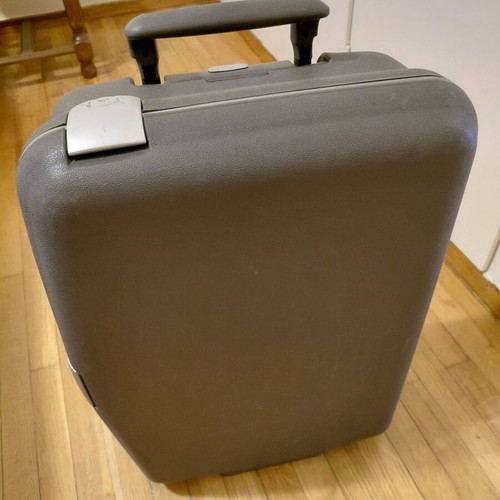 Samsonite cabin suitcase used with hard shell and lock