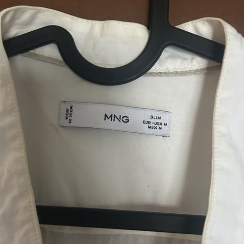 Mango white shirt like new, oversized fit, size M