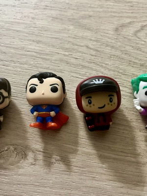 Φιγούρες Funko Pop σετ 4 σαν καινούργιες με Harry Potter, Superman, Fresh, Joker