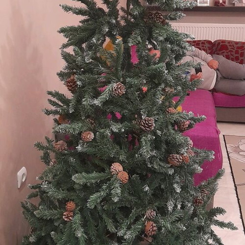 Christmas tree used with 36 detachable branches, height 1.80 m
