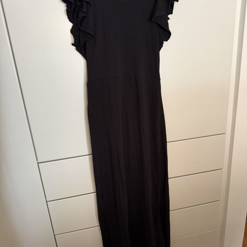 Maxi dress BSB like new, size M, black
