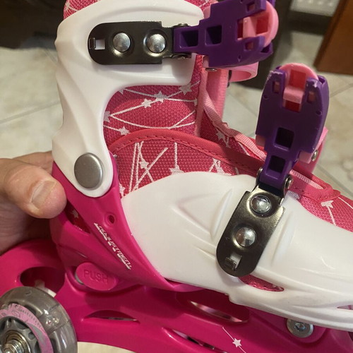 Smj Sport Roller skates used, kids size 26-29 with pads