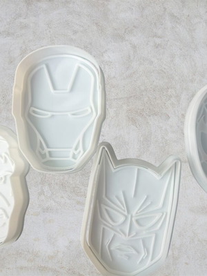 Marvel Super Hero Cookie Cutters Set of 4, 9cm, made to order