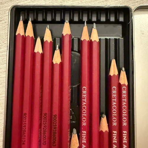 Creta Color drawing pencils used, professional