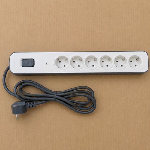 Belkin BSV603vf2M 6-Outlet Surge Protection Power Strip 2m