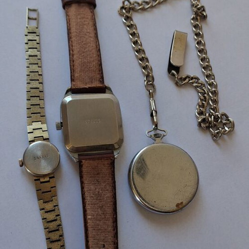 Zaria, Caika, Raketa mechanical watches used, set of three