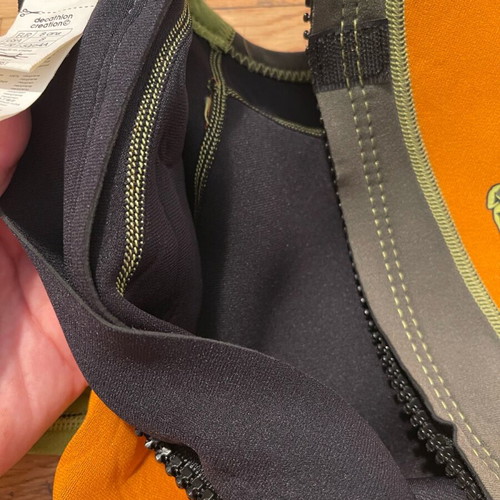 Tribord children's diving suit like new, for 8 years old