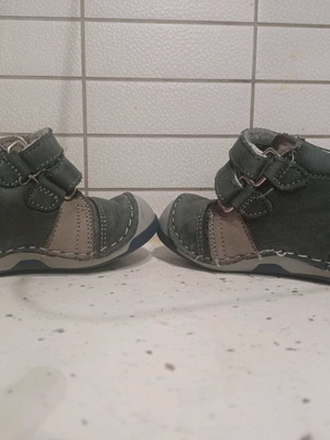 Crocodilino бебешки обувки употребявани, номер 18