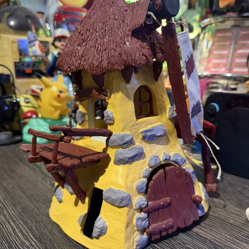 Smurfs Windmill 1981 with two figures used