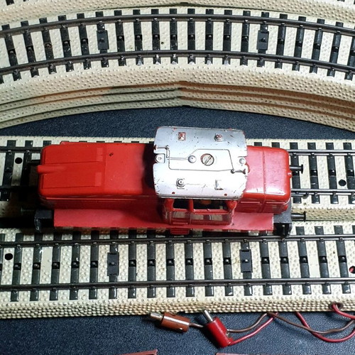 Marklin Primex 2000 3079 train with complete tracks and power supply used, functional
