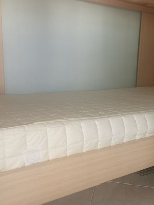Bunk bed with 2 Coco-Mat mattresses like new, wooden