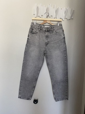 Mango mom fit jeans size 38, like new, gray