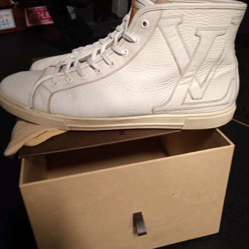 Louis Vuitton leather Sneakers