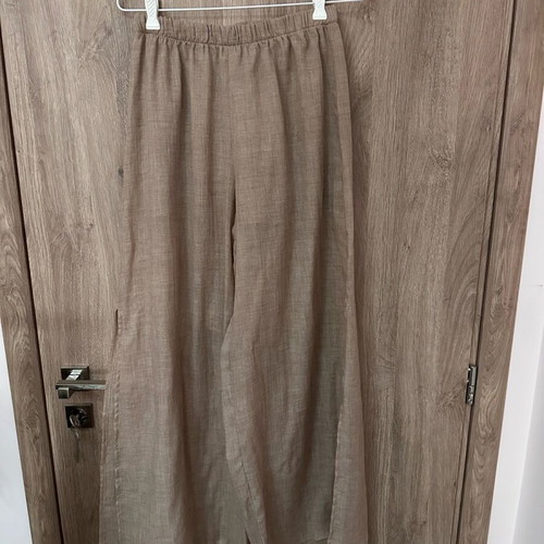 Celestino summer pants like new, small with inner shorts
