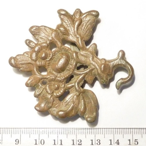 Old bronze buckle pafti chapraz like new
