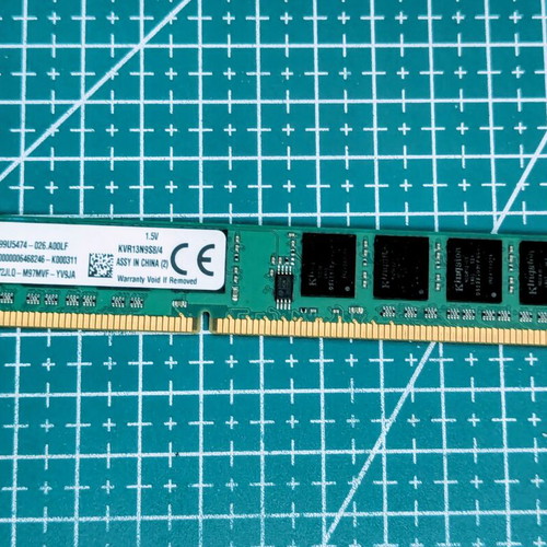 DDR3 Kingston 4GB 1333 KVR13N9S8/4 RAM module