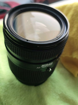 Nikon AF NIKKOR 35-70