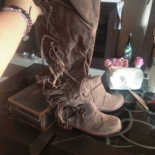 Suede leather boots new with fringes cowboy style