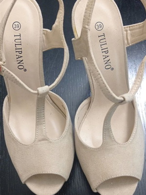 Sandals new beige suede leather size 39 15 cm heel