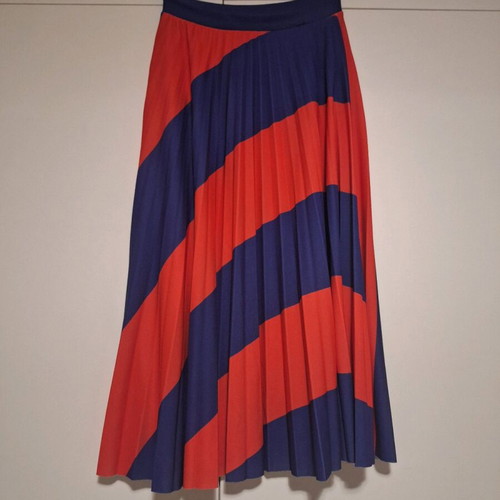 Bershka pleated skirt new, blue and red, size XS