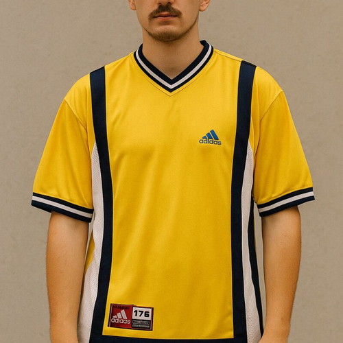 Adidas Teamwear shirt used, yellow and blue, size 176 (S/M)