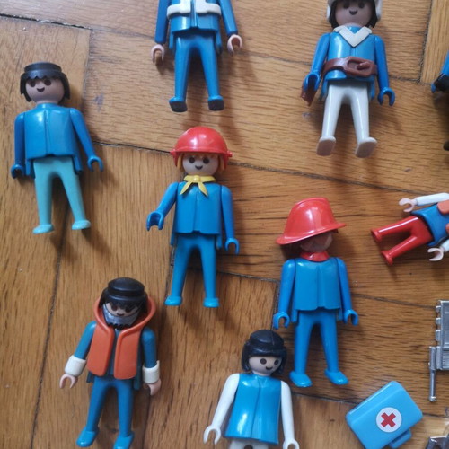 Playmobil Lyra Geobra used vintage figures from 1974