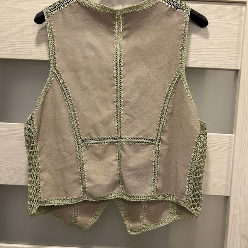Boho Elegant Vest with Knitted Elements and Suede, Like New