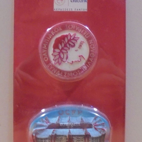 Olympiacos Piraeus fridge magnet set new, emblem and stadium